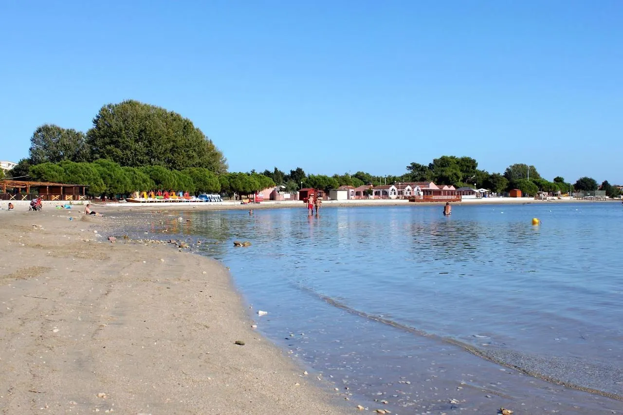 Apartments By The Sea Medulin - 2253 Croatia